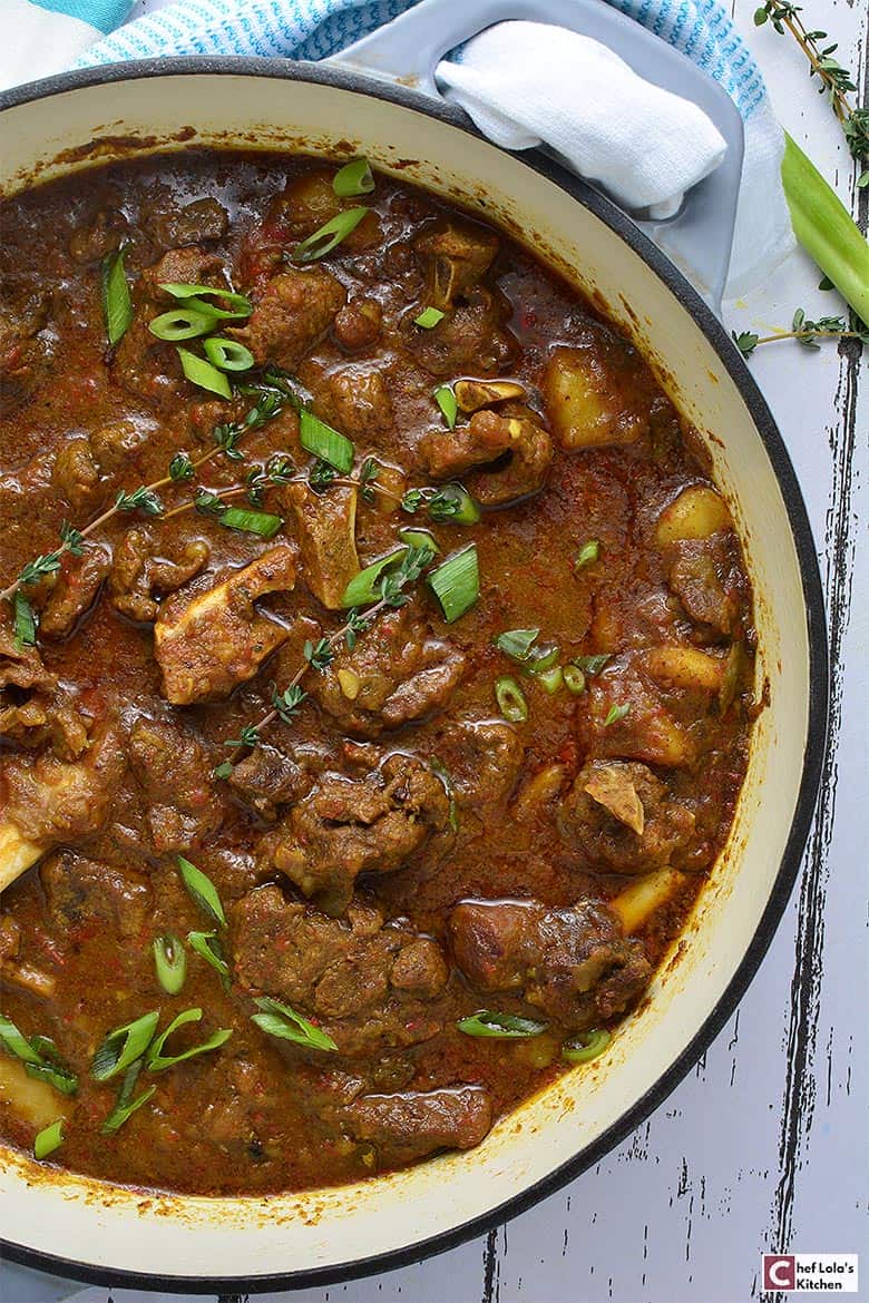 Cabra al curry jamaicano