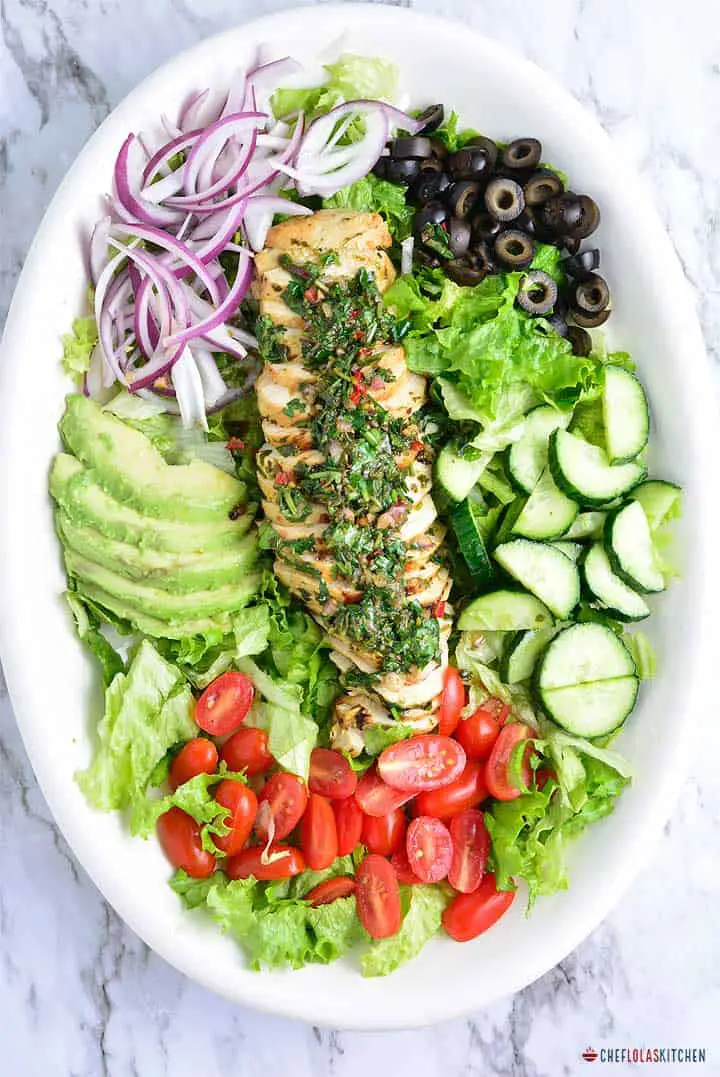Ensalada De Pollo Chimichurri Con Aguacate