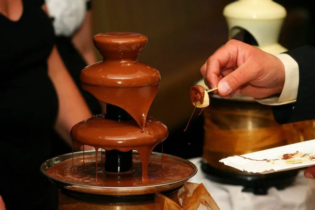 Las mejores fuentes de chocolate para fiestas. Las mejores fuentes de chocolate para fiestas.