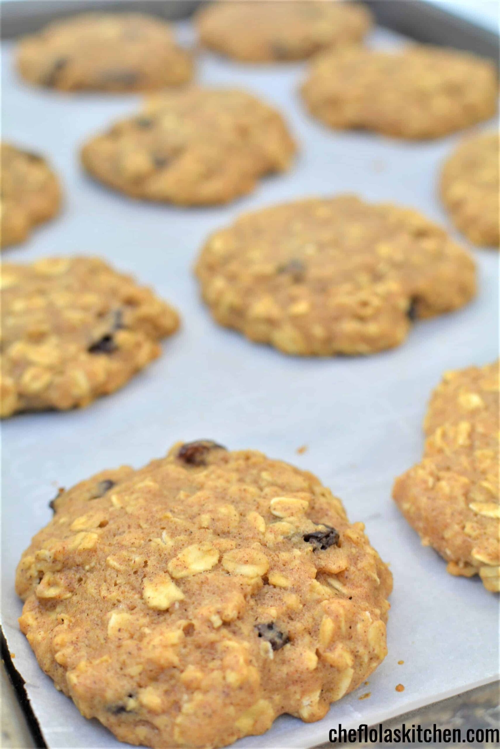 Galletas de avena refinadas con pasas y sin azúcar