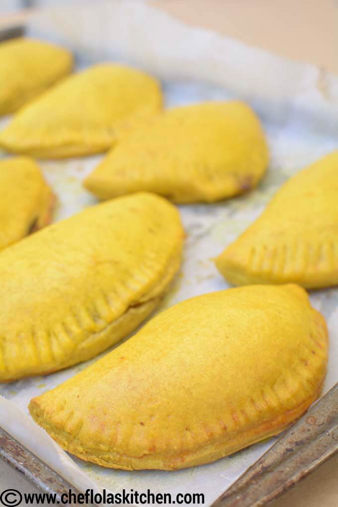 Pastel de carne jamaicano