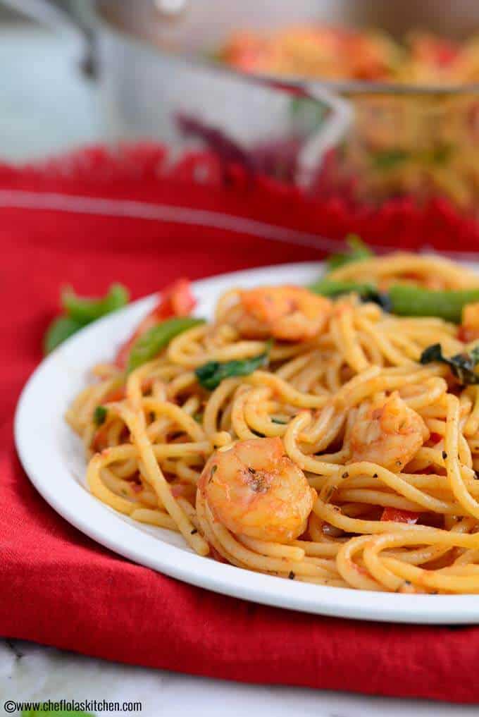 Receta de pasta y camarones cajún