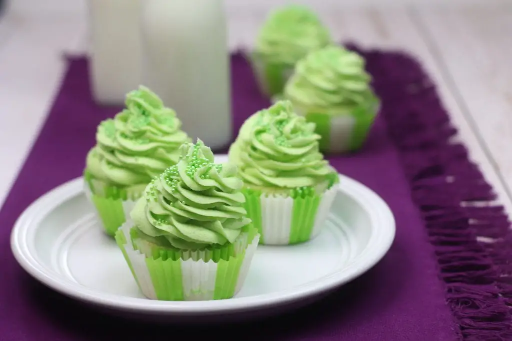 Receta fácil de cupcakes de refresco de lima y limón