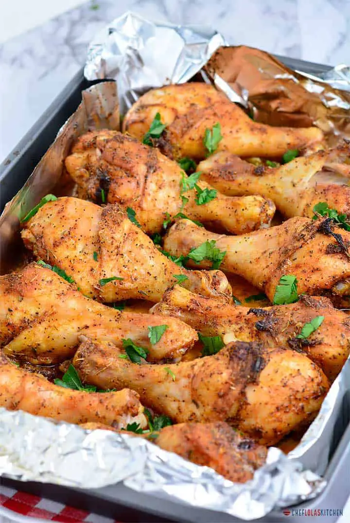 Receta fácil de muslos de pollo al horno: muy jugosas