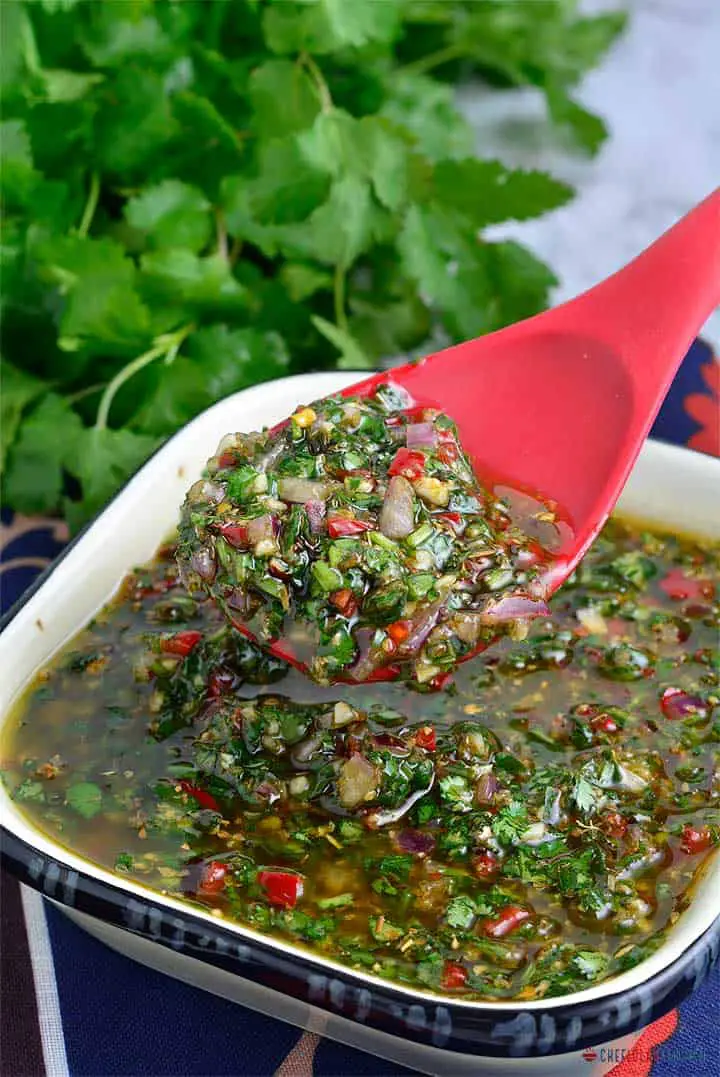 Salsa chimichurri fácil y rápida