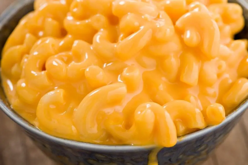 Sustituto de la leche en macarrones con queso