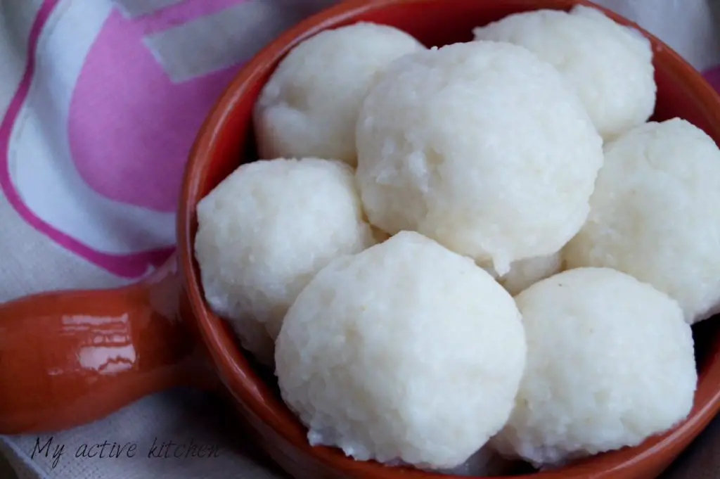 Tuwo Shinkafa/Arroz Tuwo Tuwo Shinkafa/Arroz Tuwo