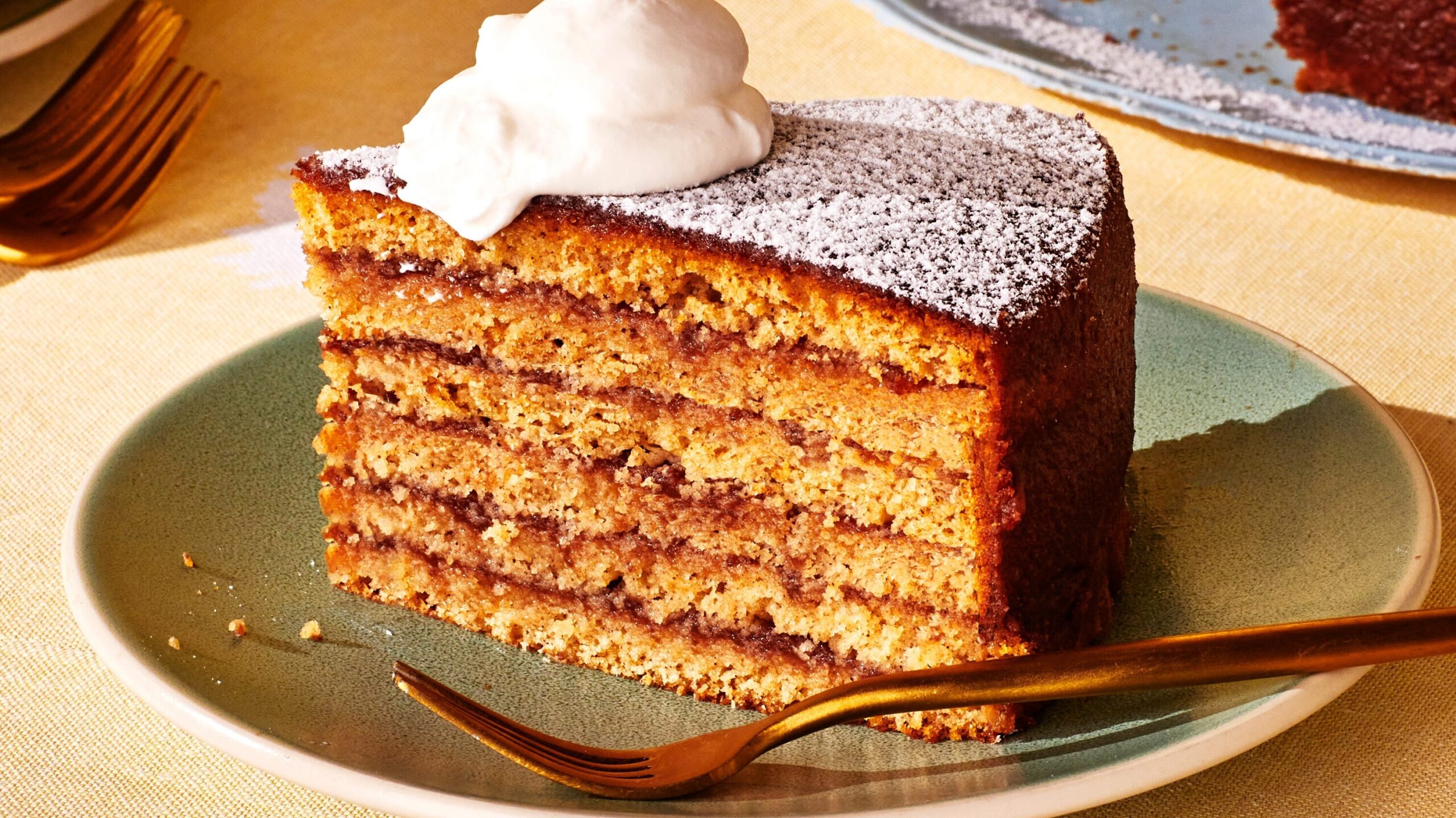 Cómo apilar un pastel Cómo apilar un pastel