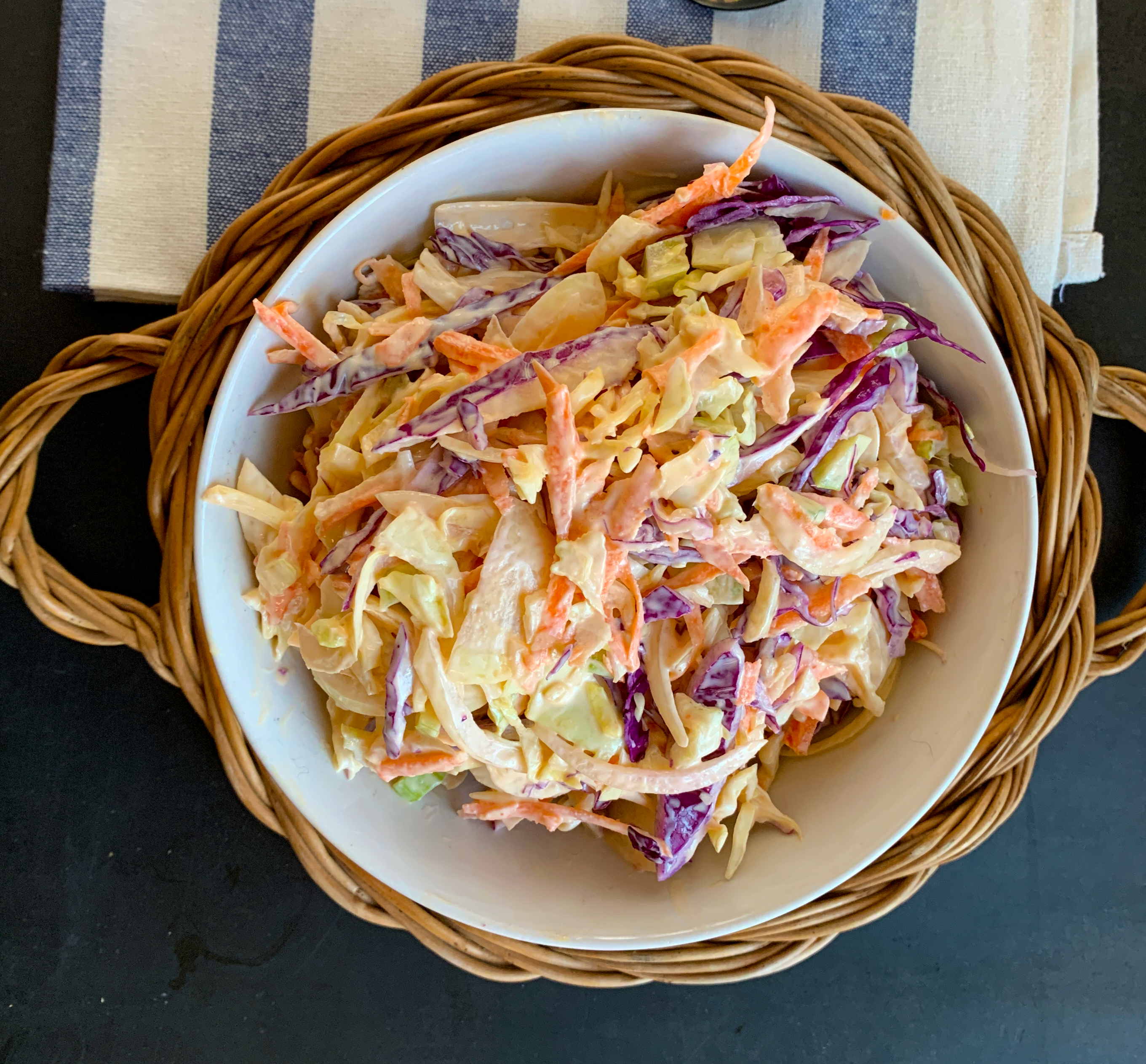 Cómo hacer ensalada de col (ensalada de col en 5 minutos)