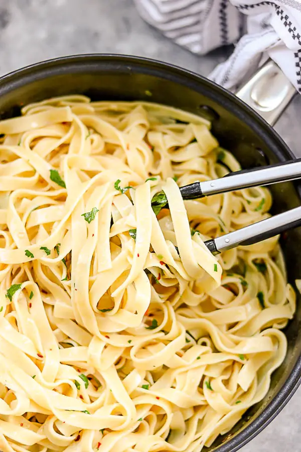 Receta fácil de tallarines Receta fácil de tallarines