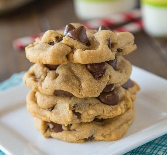 Galletas de mantequilla de maní: ¡suaves, masticables y crujientes por encima!