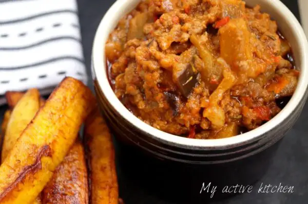 Guiso de huevos de la huerta Guiso de huevos de la huerta