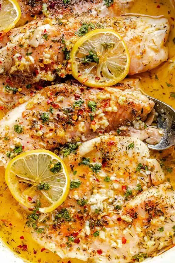 Tilapia simplemente asada al horno